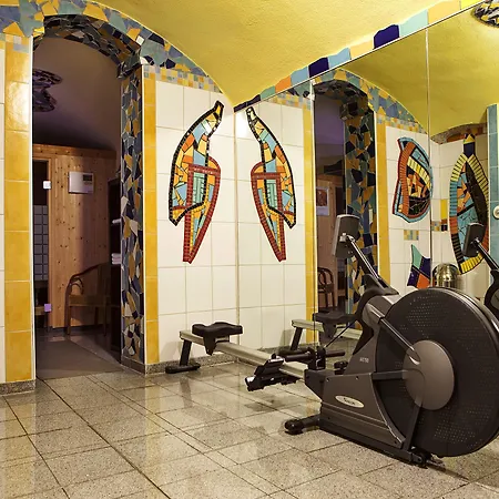 Grand Downtown Hotel