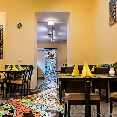 Grand Downtown 4*