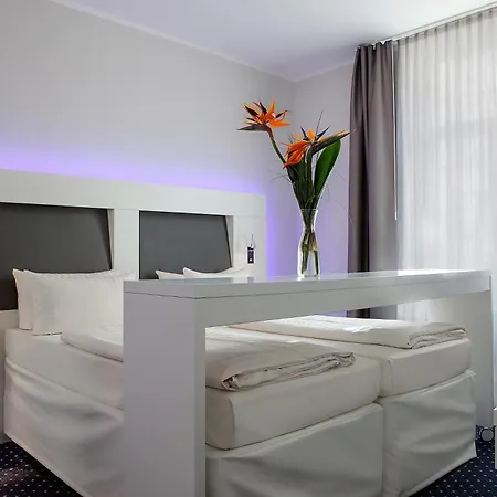 Grand Downtown - Frankfurt Station - Boutique Design 4* פרנקפורט