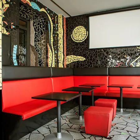 Hotel Grand Downtown - Frankfurt Station - Boutique Design 4*