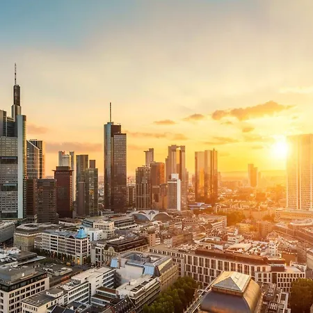 Grand Downtown - Frankfurt Station - Boutique Design Szálloda 4*