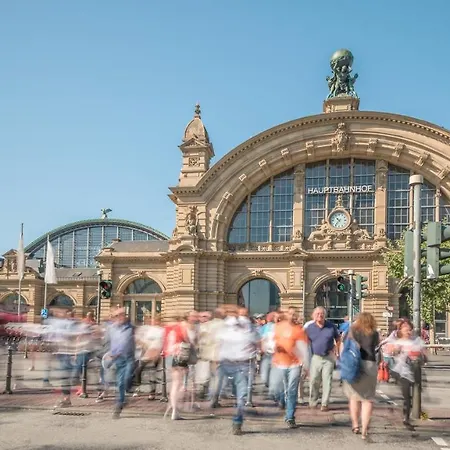 Szálloda Grand Downtown - Frankfurt Station - Boutique Design