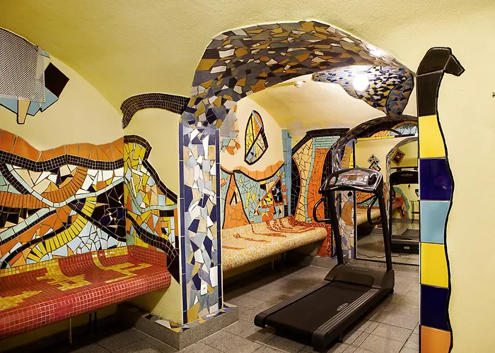 غراند داون تاون 4*