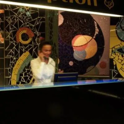 غراند داون تاون 4*