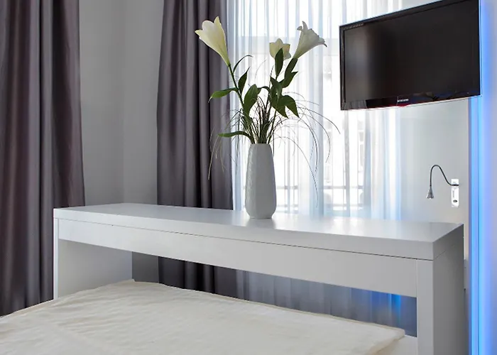 Grand Downtown Hotel 4*