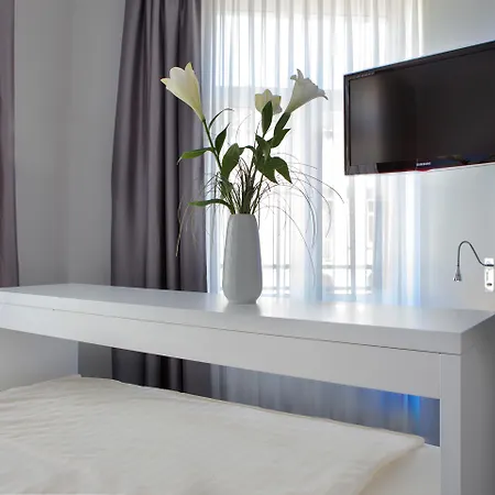 Hotel Grand Downtown 4*