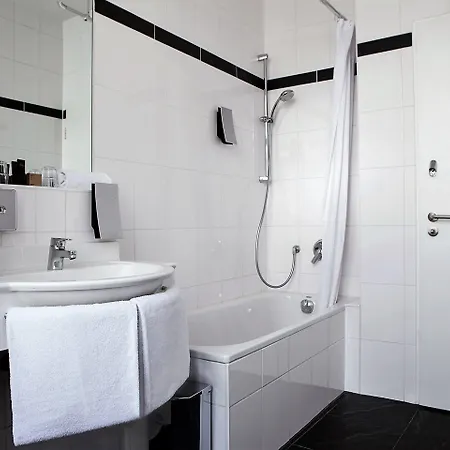 Grand Downtown - Frankfurt Station - Boutique Design 4* Frankfurt am Main