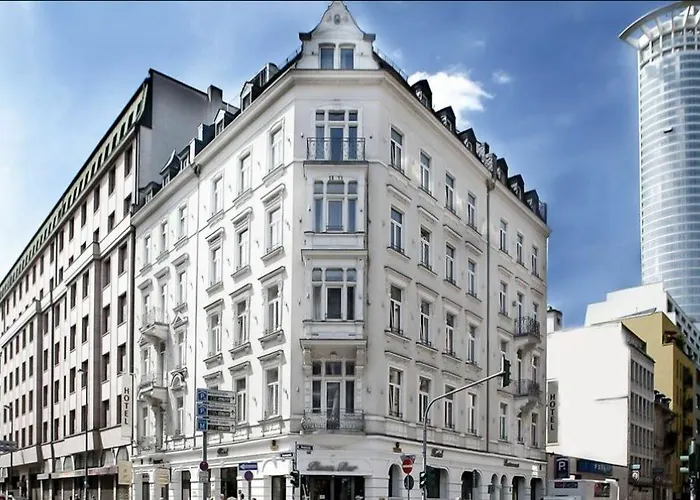 Hotell Grand Downtown 4*