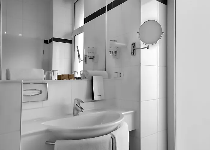 Hotel Grand Downtown