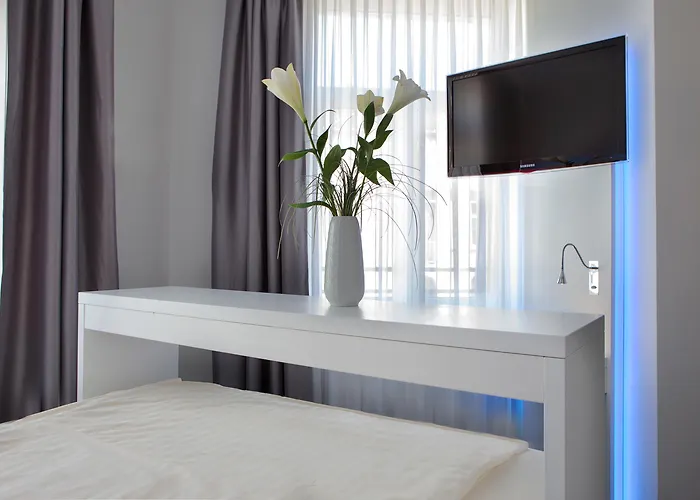 Hotel Grand Downtown 4*