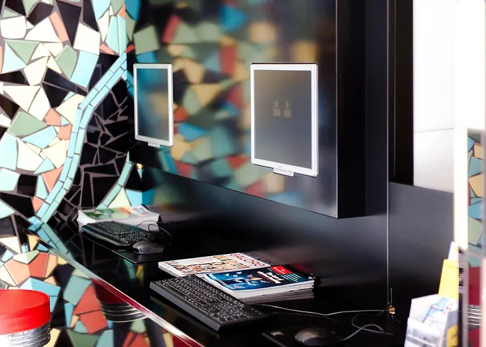 Hotell Grand Downtown 4*