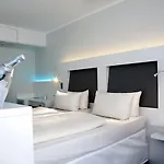 Hotel Grand Downtown - Frankfurt Station - Boutique Design 4*