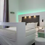 Grand Downtown - Frankfurt Station - Boutique Design 4*