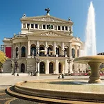 Grand Downtown - Frankfurt Station - Boutique Design 4* Frankfurt am Main