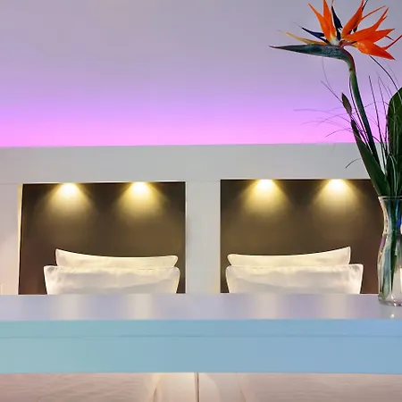 Grand Downtown - Frankfurt Station - Boutique Design 4*