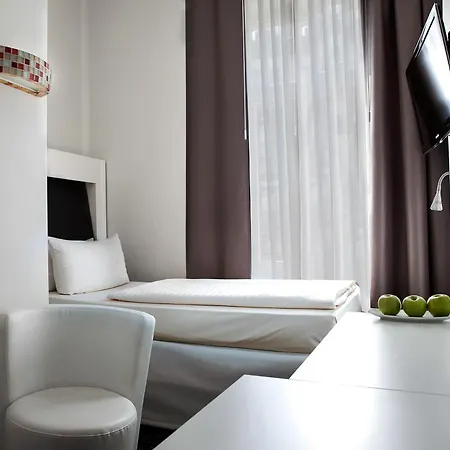 Grand Downtown - Frankfurt Station - Boutique Design فرانكفورت